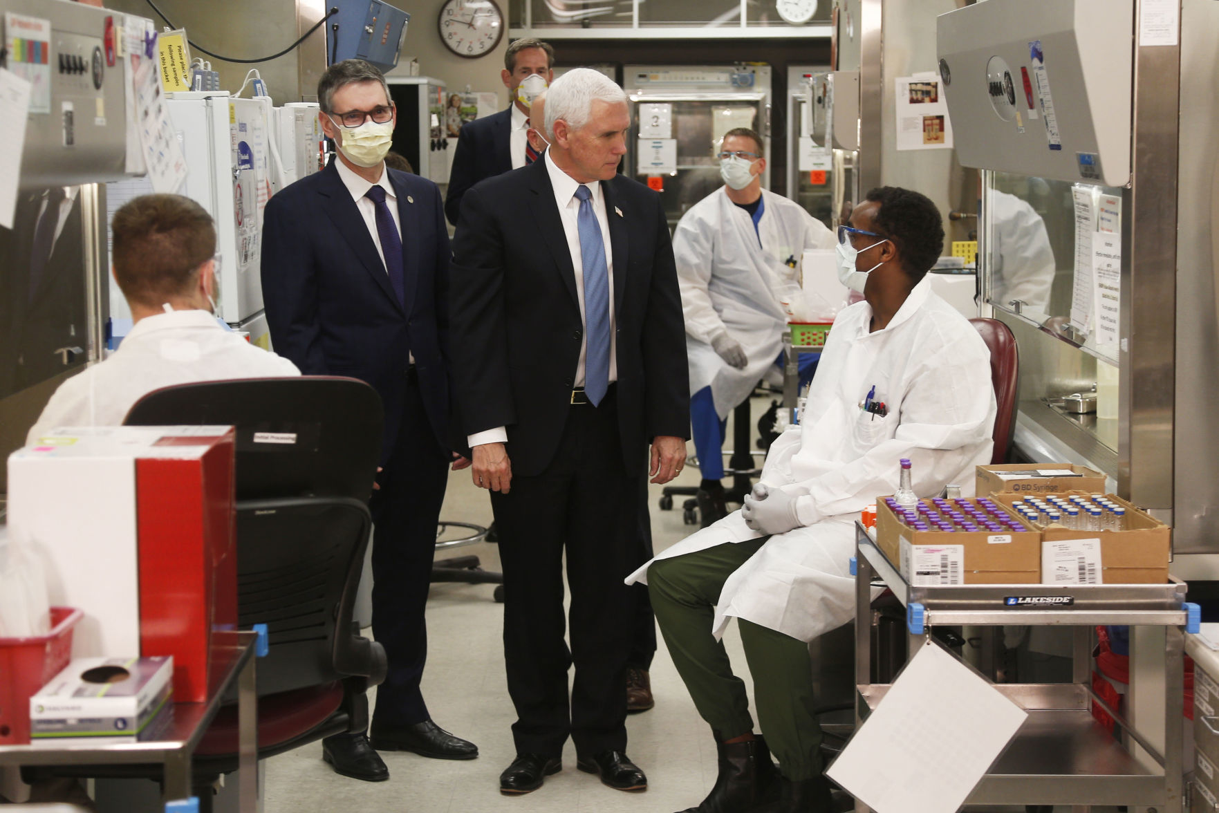 APTOPIX Virus Outbreak Pence Mask